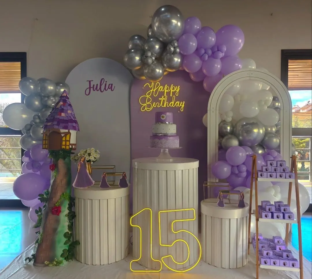 Julia · Rapunzel · Lilás e Prata