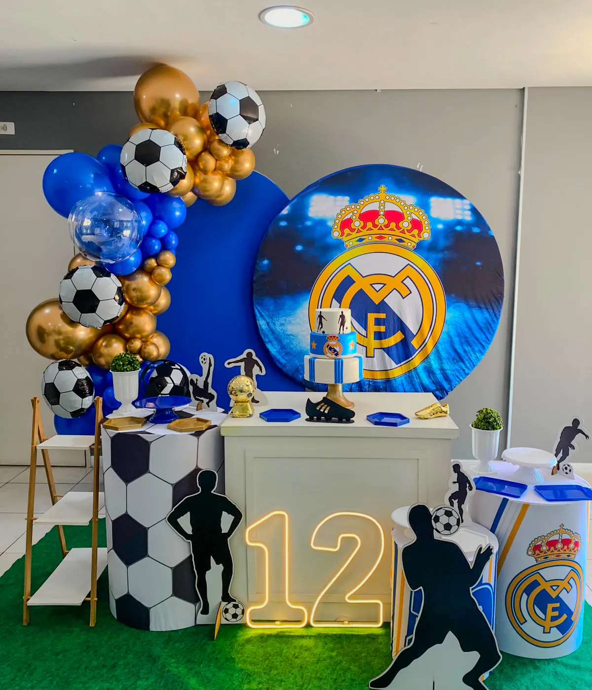 Futebol · 12 anos