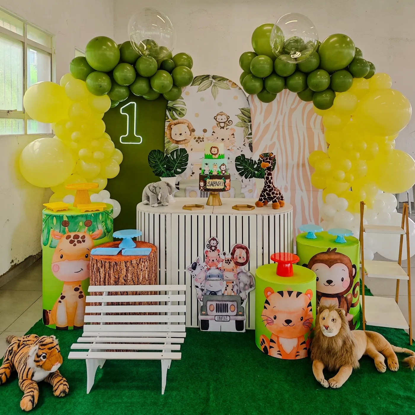 Safari · 1 aninho