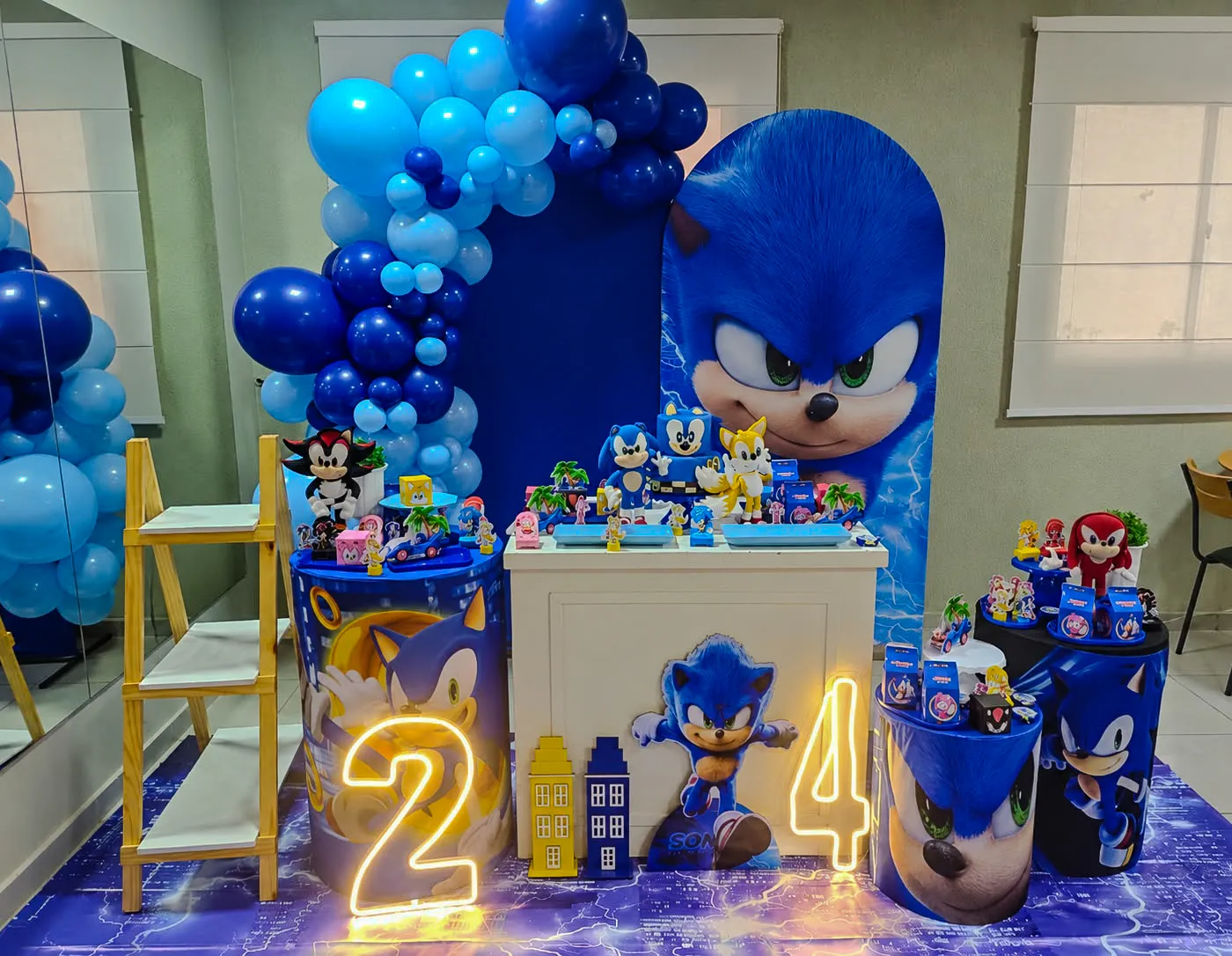 Sonic · 2 e 4 anos